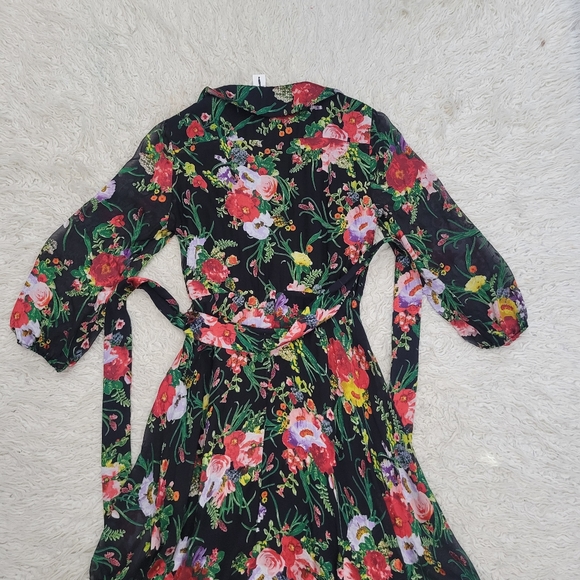 NWT Alice Olivia Abney Silk Floral Wrap Dress SZ 8 - Picture 13 of 15